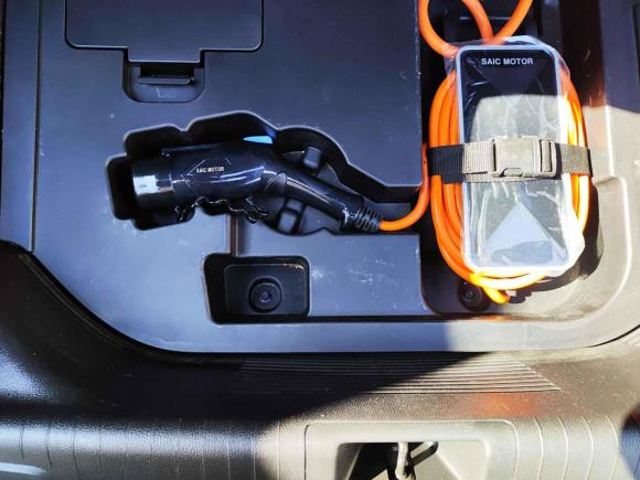 [上海·沪G] 二手荣威荣威e9502016款 1.4T 豪华版