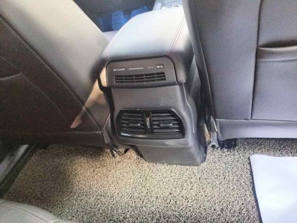 [西安·陕A] 二手魏牌魏牌 VV52017款 2.0T 旗舰型