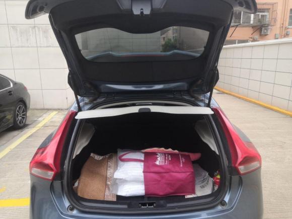 [南通·苏F] 二手沃尔沃沃尔沃V402014款 2.0T 智雅版