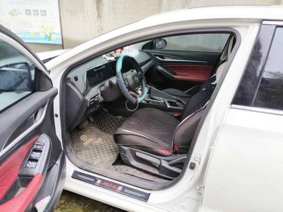 [成都·川B] 二手长安逸动2021款 PLUS 蓝鲸NE 1.4T GDI DCT尊贵型