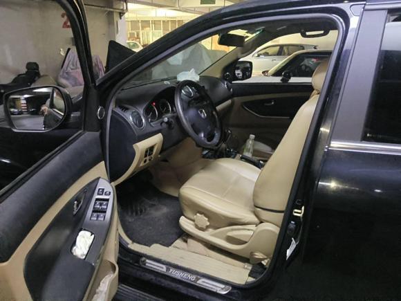 [南京·苏A] 二手江铃驭胜S3502013款 2.4T 两驱特装版