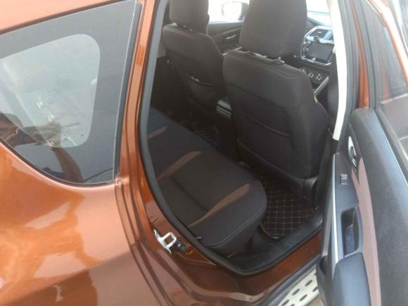 [苏州·苏E] 二手铃木骁途2017款 1.6L 手动两驱都市时尚型