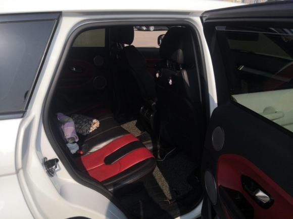 [义乌·浙G] 二手路虎揽胜极光2013款 2.0T 5门耀动版