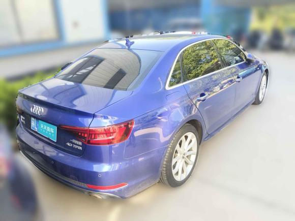 [南京·苏L] 二手奥迪奥迪A4L2018款 30周年年型 40 TFSI 时尚型