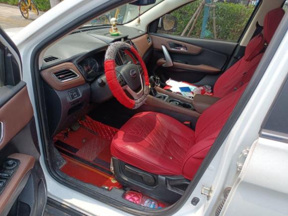 [武汉·鄂A] 二手SWM斯威汽车SWM斯威X72017款 1.5T 自动智享型 7座