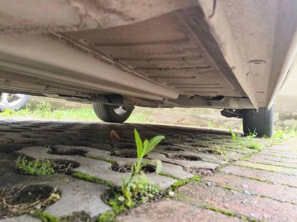 [武汉·鄂A] 二手雪铁龙世嘉2016款 经典 三厢 1.6L 手动CNG