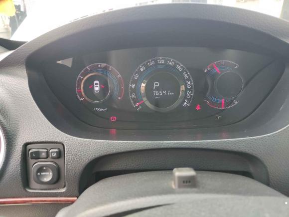 [上海·鄂J] 二手纳智捷大7 SUV2015款 2.2T 两驱智尊型