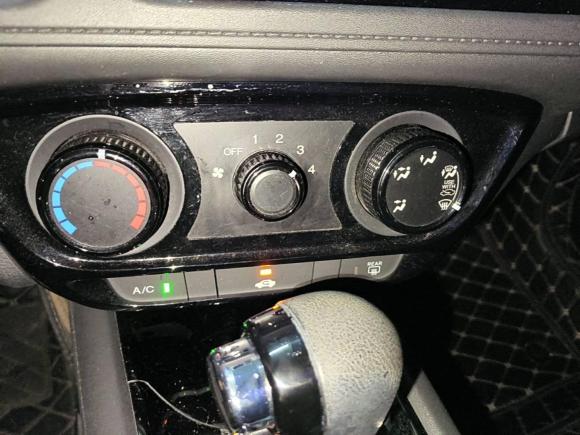 [上海·沪C] 二手本田缤智2017款 1.5L CVT两驱舒适型