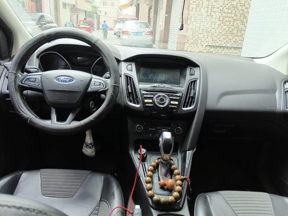 [佛山·粤X] 二手福特福克斯2017款 两厢 1.6L 自动风尚型智行版