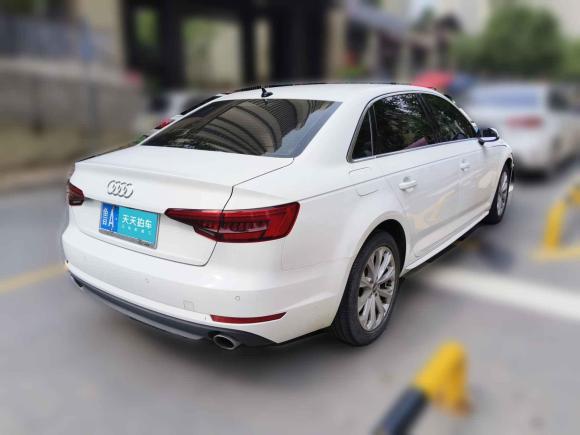[济南·鲁A] 二手奥迪奥迪A4L2017款 Plus 40 TFSI 进取型