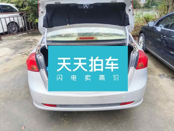 [南京·苏A] 二手别克凯越2013款 1.5L 自动尊享型