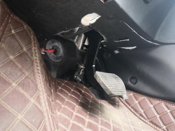 [常州·苏D] 二手雪铁龙雪铁龙C4L2013款 1.6THP 自动劲智版