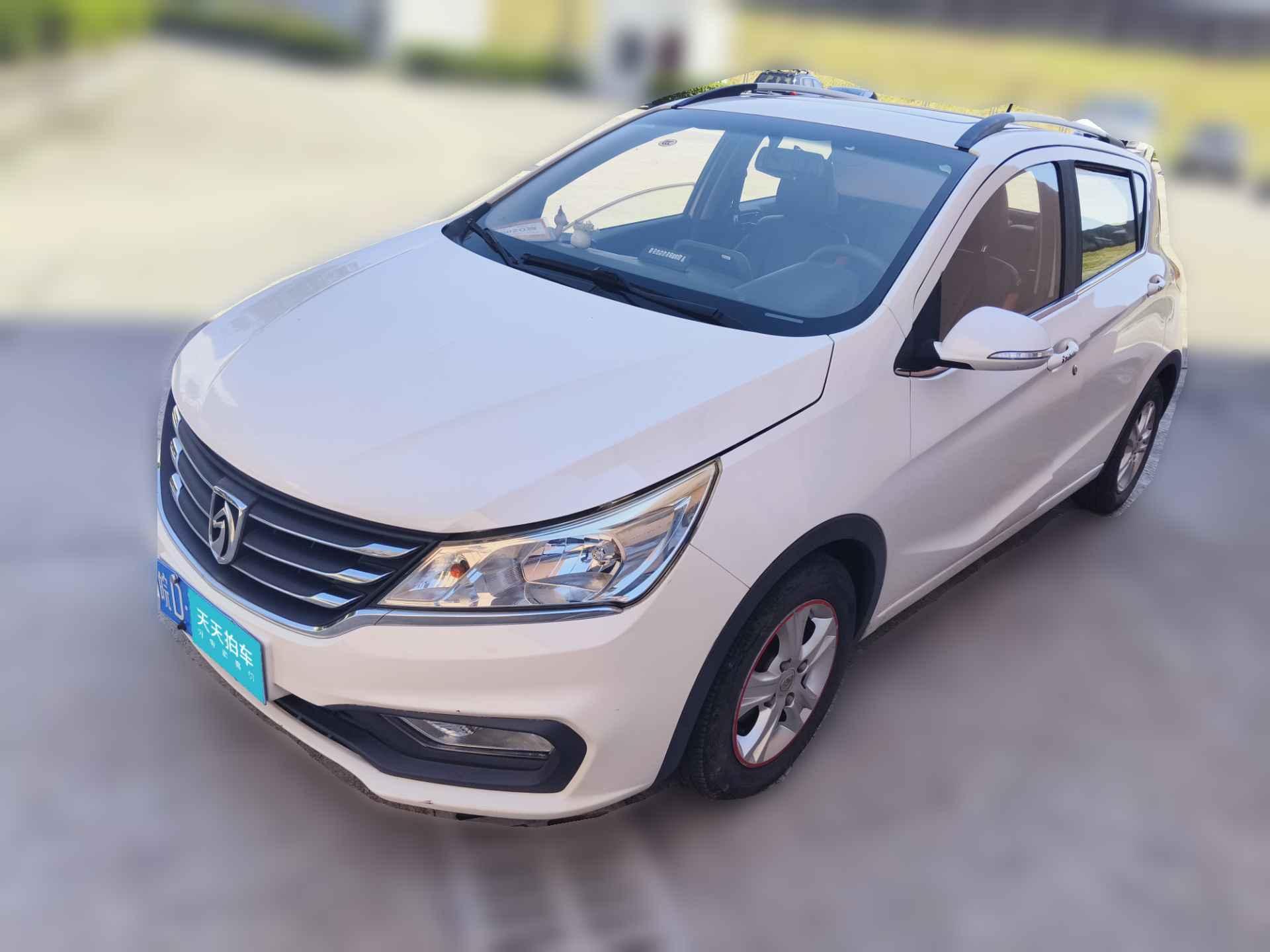 [嘉兴·皖D] 宝骏宝骏3102016款 1.2L 手动豪华型