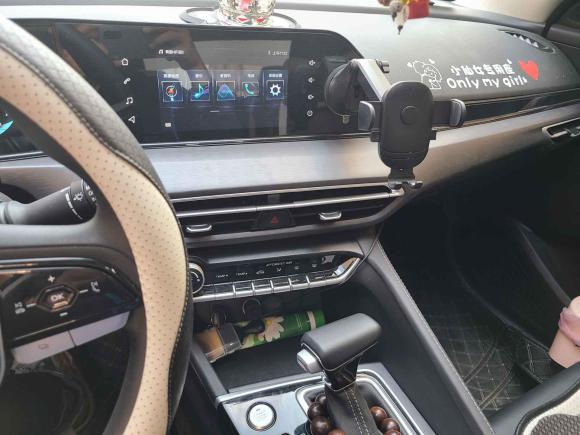 [青岛·皖A] 二手长安逸动2022款 PLUS 1.6L GDI CVT精英型