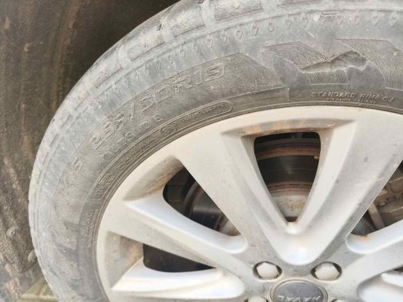 [武汉·鄂A] 二手哈弗哈弗H82015款 2.0T 两驱豪华型