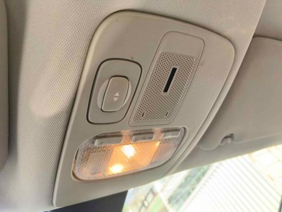 [武汉·鄂A] 二手雪铁龙雪铁龙C52014款 1.6T 自动尊享型