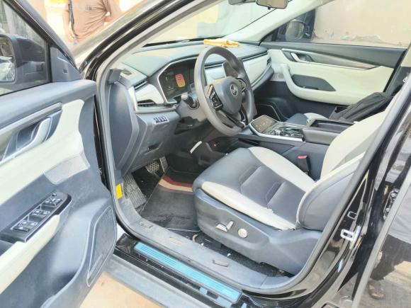 [广州·粤A] 二手威马汽车威马EX52018款 EX5 400 Lite探索版