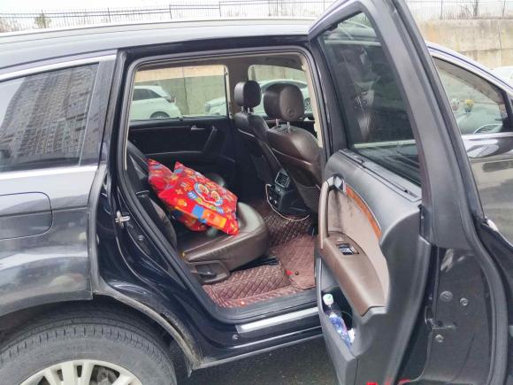 [武汉·鄂A] 二手奥迪奥迪Q72012款 3.0 TFSI 舒适型(200kW)