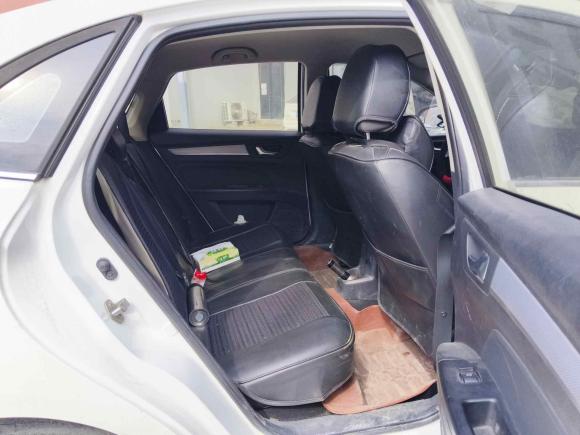 [青岛·鲁B] 二手奔腾奔腾B302016款 1.6L 手动舒适型