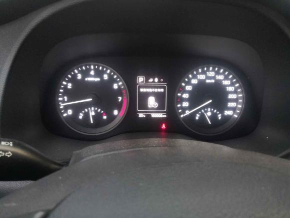 [北京·京A] 二手现代途胜2015款 1.6T 双离合两驱领先型