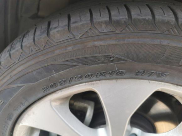 [上海·沪A] 二手北汽新能源北汽新能源EC52019款 新风版