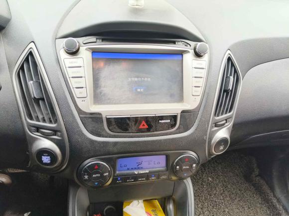 [义乌·浙G] 二手现代北京现代ix352010款 2.0L 自动两驱精英版GLS