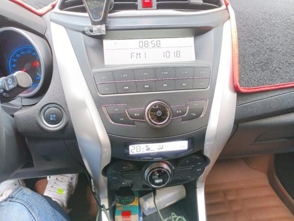 [武汉·鄂A] 二手比亚迪元2017款 1.5L 自动酷炫时尚型