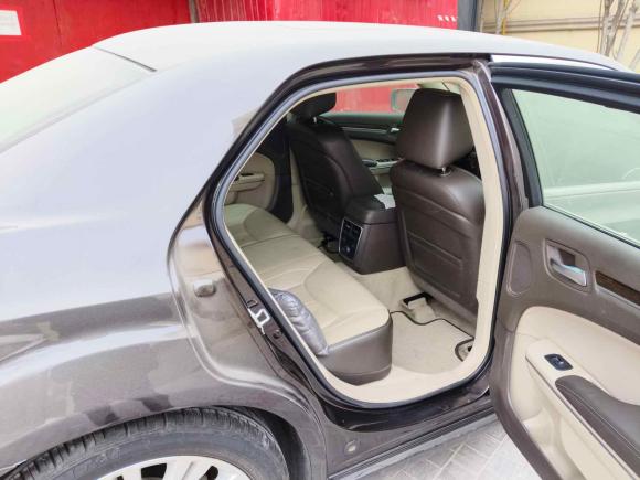 [北京·京N] 二手克莱斯勒克莱斯勒300C2013款 3.6L 尊享版