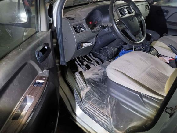 [成都·川A] 二手五菱汽车五菱荣光S2021款 1.2L标准型助力版5座LSI