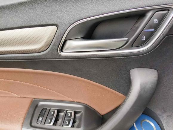 [义乌·陕F] 二手荣威荣威i62019款 PLUS 1.6L 手动4G互联豪华大赞版