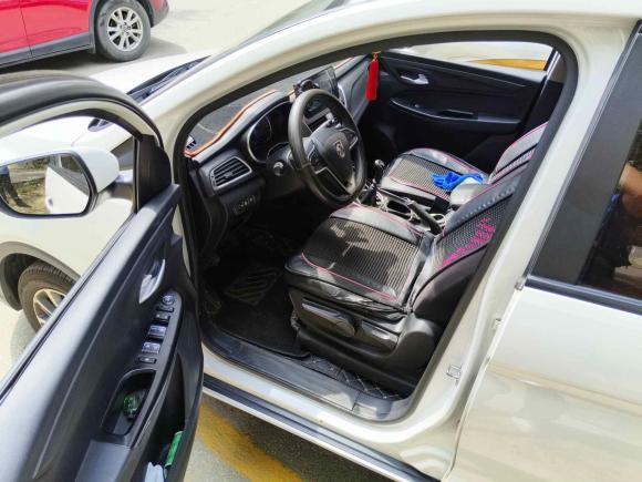 [无锡·苏B] 二手宝骏宝骏7302019款 1.5L 手动时尚型 7座 国V