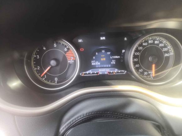 [南京·苏A] 二手Jeep自由光2017款 2.0L 优越版