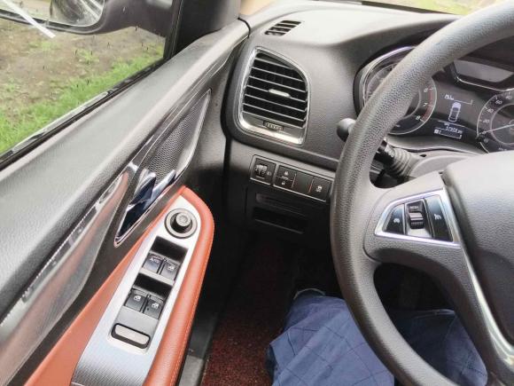 [义乌·浙G] 二手宝骏宝骏5602015款 1.8L 手动精英型