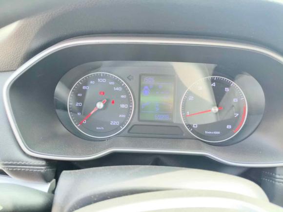 [青岛·鲁U] 二手荣威荣威RX32018款 1.6L 手动旗舰版