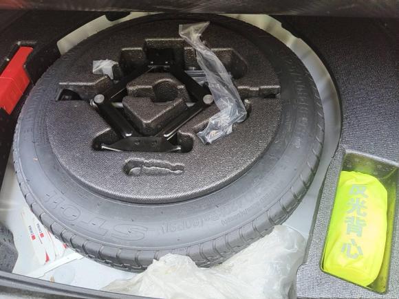 [济南·鲁A] 二手比亚迪秦Pro2020款 超越版 1.5TI 自动尊贵型