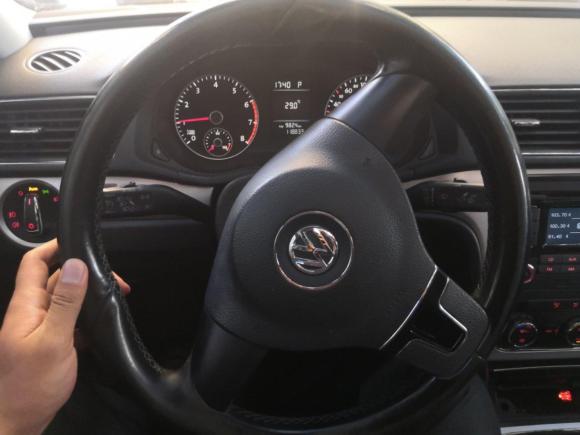 [上海·沪A] 二手大众帕萨特2011款 1.8TSI DSG尊荣版