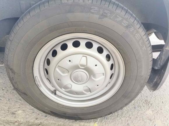 [杭州·浙D] 二手福特全顺2023款 2.0T柴油自动多功能商用车短轴低顶5/6座