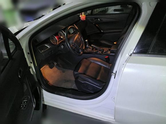 [宁波·浙B] 二手标致标致5082012款 2.0L 自动智享版