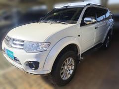 [武汉·鄂A] 三菱帕杰罗·劲畅2013款 3.0L 自动四驱行政版