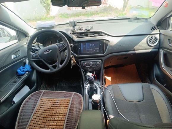 [合肥·皖A] 二手奇瑞瑞虎3x2018款 1.5L 手动精英版