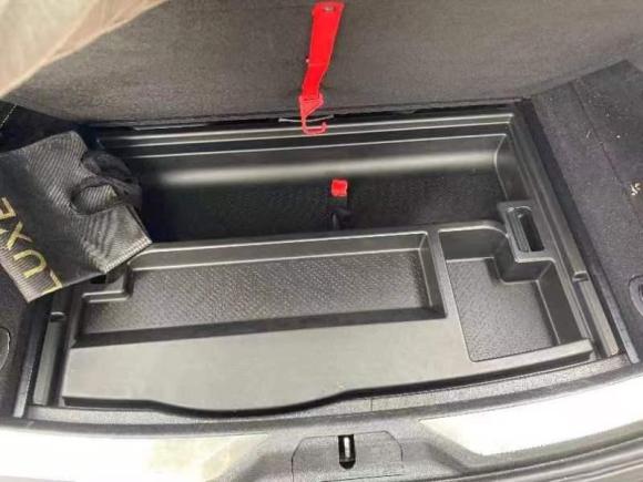 [上海·鲁U] 二手玛莎拉蒂Levante2016款 3.0T 标准型