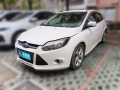 [武汉·鄂A] 福特福克斯2012款 两厢 2.0L 手动豪华运动型