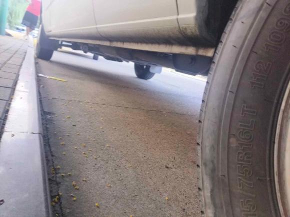 [嘉兴·浙F] 二手上汽大通MAXUS新途V802019款 2.5T经典款AMT傲运通长轴中顶7座