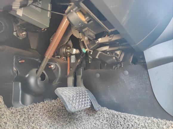 [温州·浙C] 二手一汽奔腾X802016款 2.0L 自动舒适型