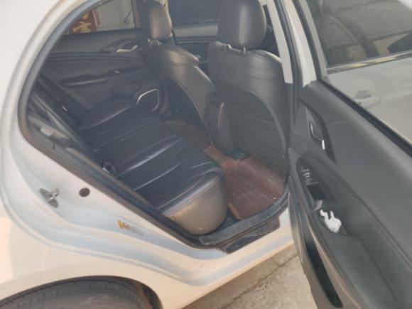 [南通·苏F] 二手比亚迪秦新能源2014款 1.5T 酷黑骑士旗舰型