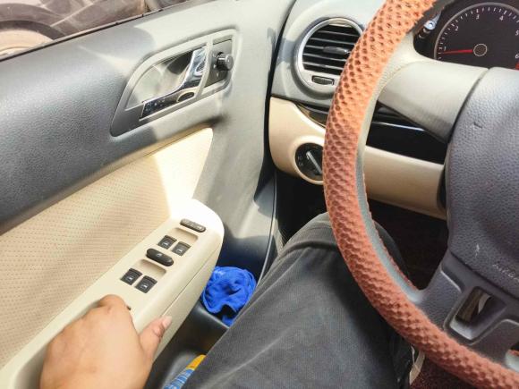 [台州·浙J] 二手大众朗逸2013款 经典 1.6L 手动风尚版