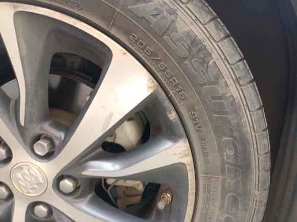 [武汉·鄂A] 二手别克阅朗2018款 18T 自动旗舰型