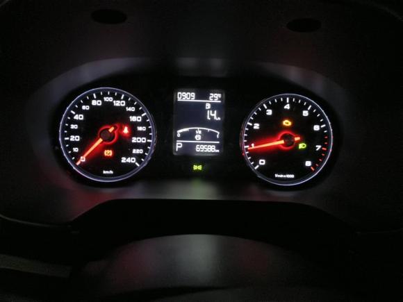 [佛山·粤E] 二手荣威荣威RX52016款 20T 两驱自动互联网智享版