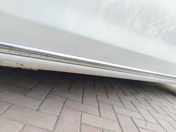 [济南·鲁A] 二手别克别克GL82023款 ES陆尊 舒适型