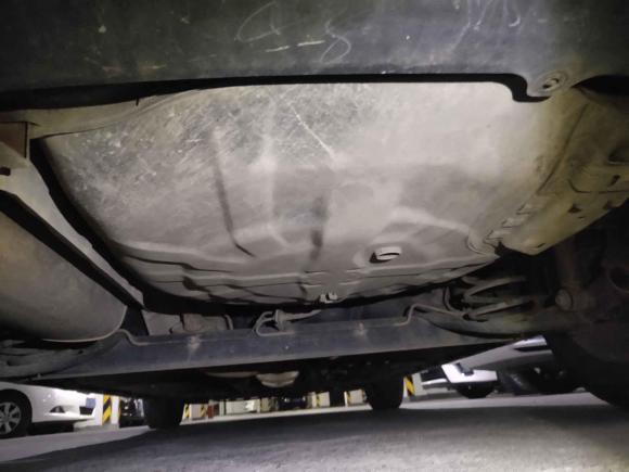 [广州·粤R] 二手启辰启辰R502013款 1.6L 手动时尚版